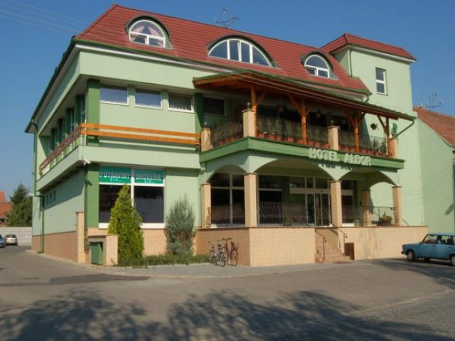 Hotel-Penzion Albor