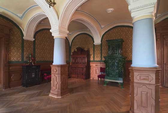 Hrad a zámek Klenová