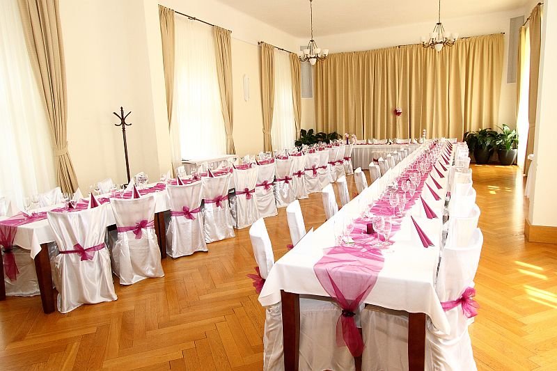 Zámek Křtiny - restaurace