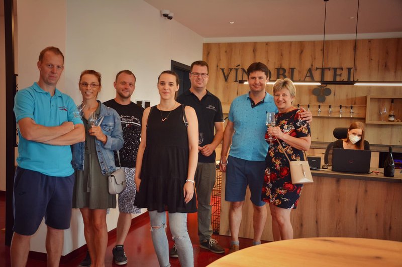 Vinotéka Víno Blatel