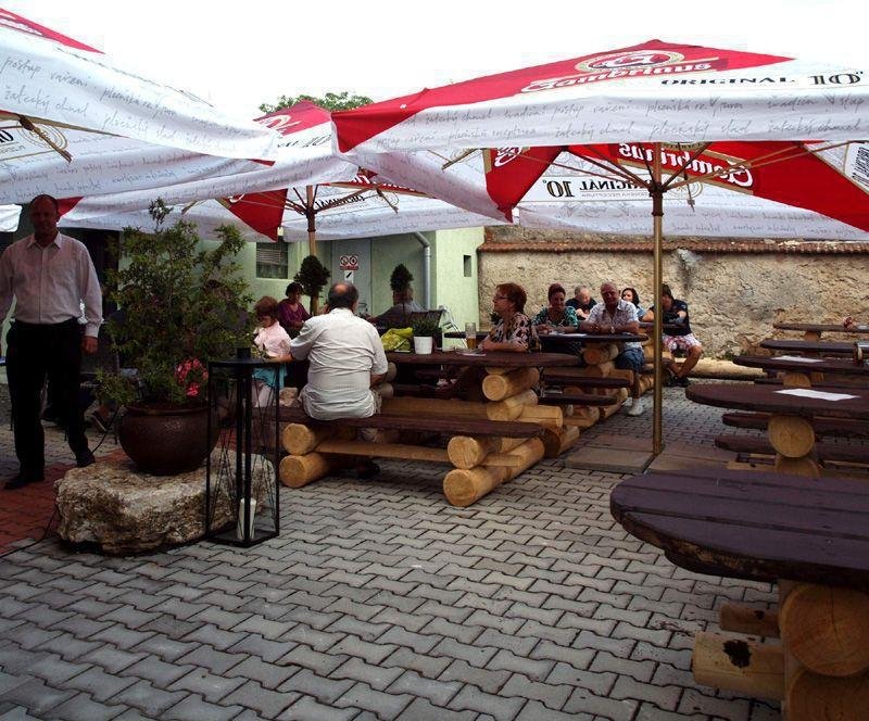 Hotel u sv. Huberta - restaurace