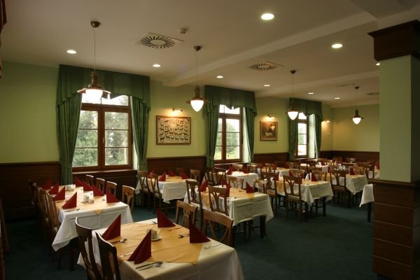 Resort Darovanský dvůr - restaurace