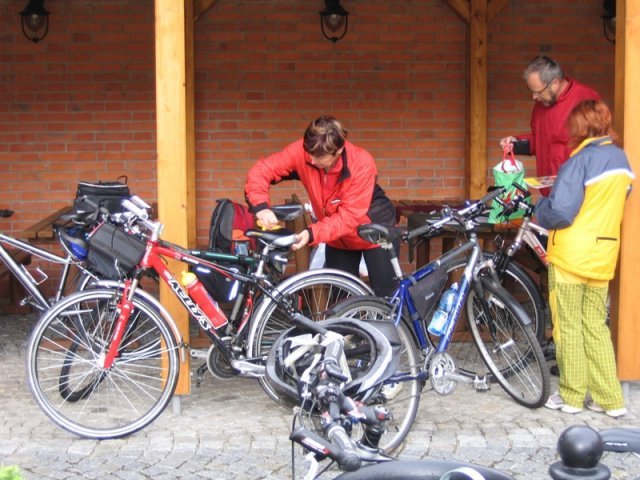 Informační centrum města Kyjova, půjčovna a úschovna kol a koloběžek